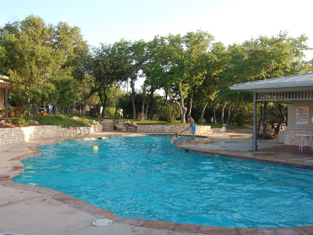 Sun Retreats San Antonio West Hotel Live Oak Exterior foto